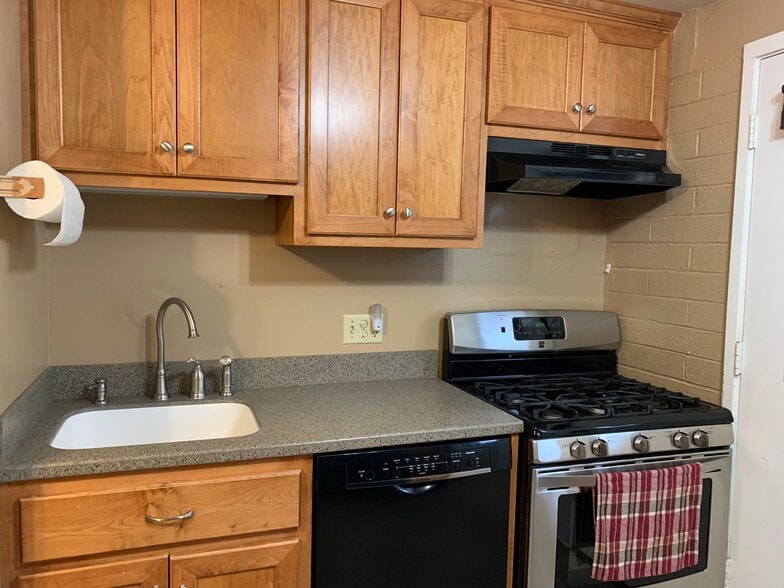 Building Photo - 436 S Paseo Cerro