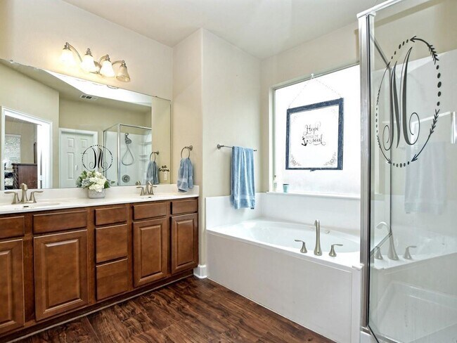 Building Photo - 241 Caddo Lake Dr