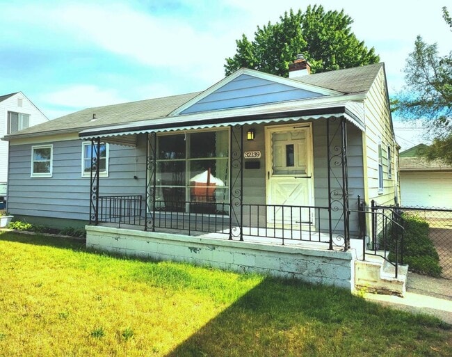 Primary Photo - 32139 Balmoral St