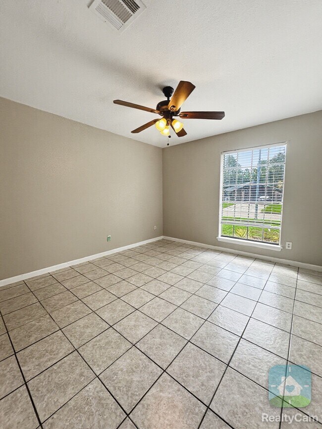Building Photo - 5007 Monteith Dr