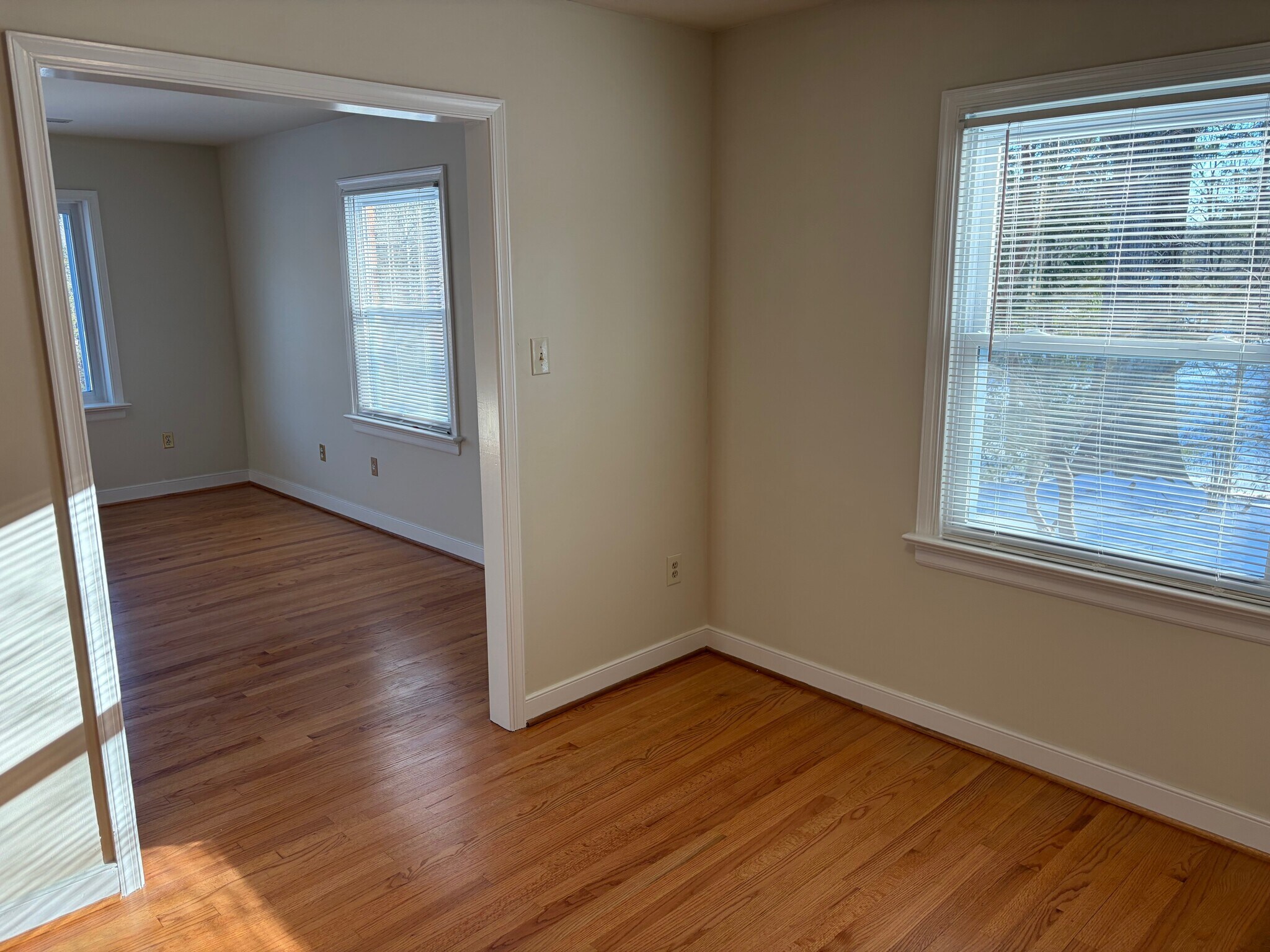 Building Photo - 9150 Gregory Dr