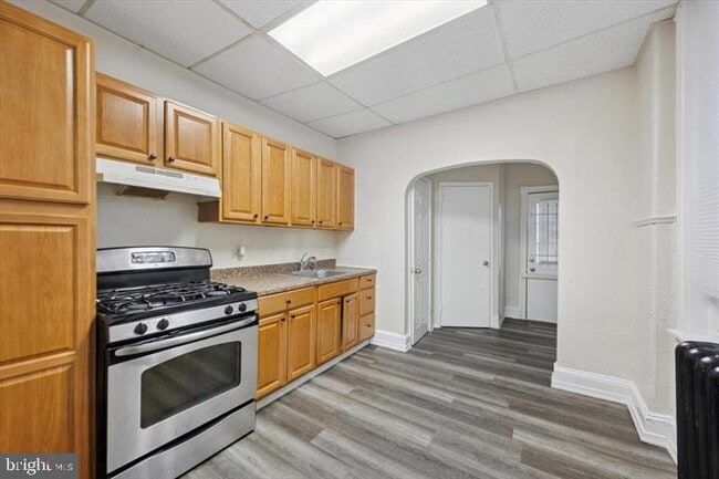 Building Photo - 3422 Helen St