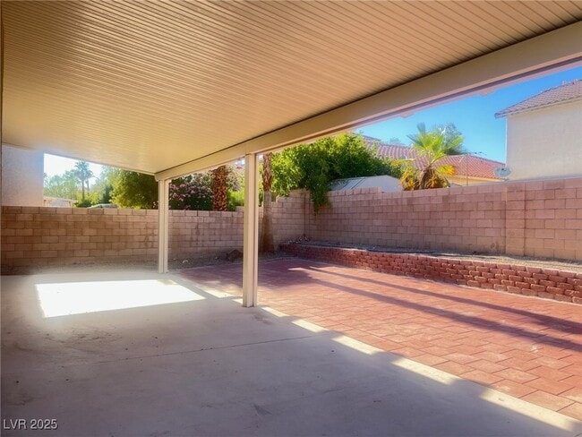 Building Photo - 8112 Azure Falls Ct