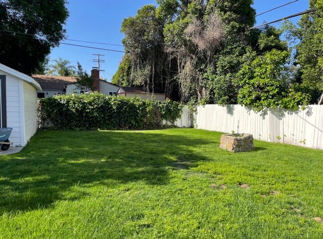 Building Photo - 21920 Galvez St