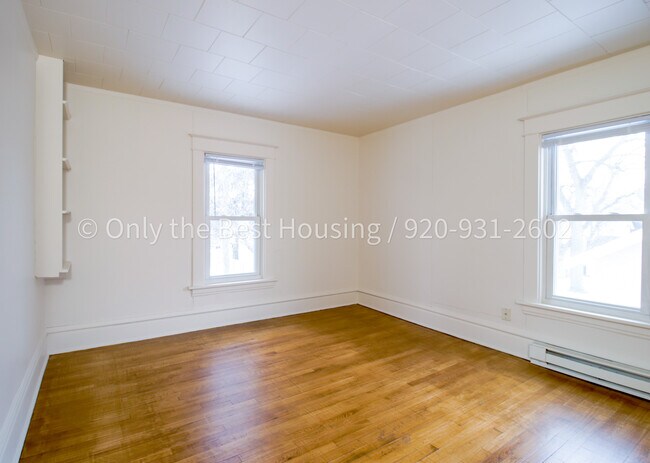 Building Photo - 846 Franklin St