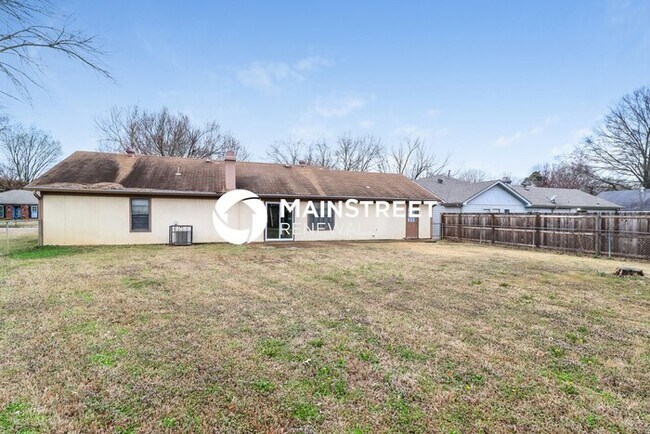 Building Photo - 3 Bedroom Pet-Friendly Home in Bartlett, T...
