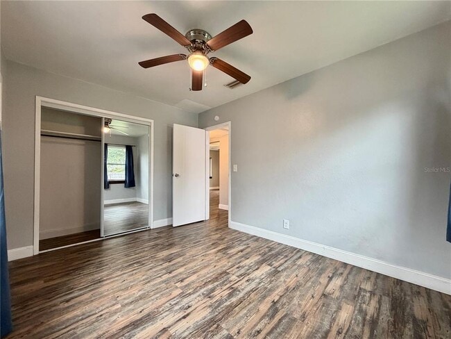 Building Photo - 4227 5th Ave N