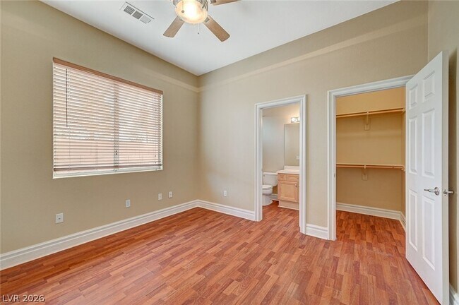 Building Photo - 9462 Castillana Ct