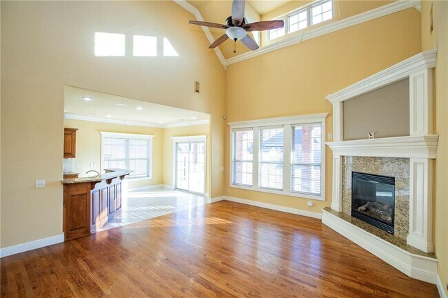 Building Photo - 4003 SW Banbury Dr