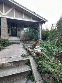 Building Photo - LONG REALTY AND PROPERTY MANAGEMENT- 3 BED...