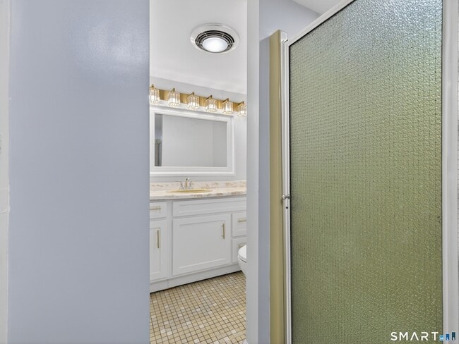 Building Photo - 87 McVeagh Rd