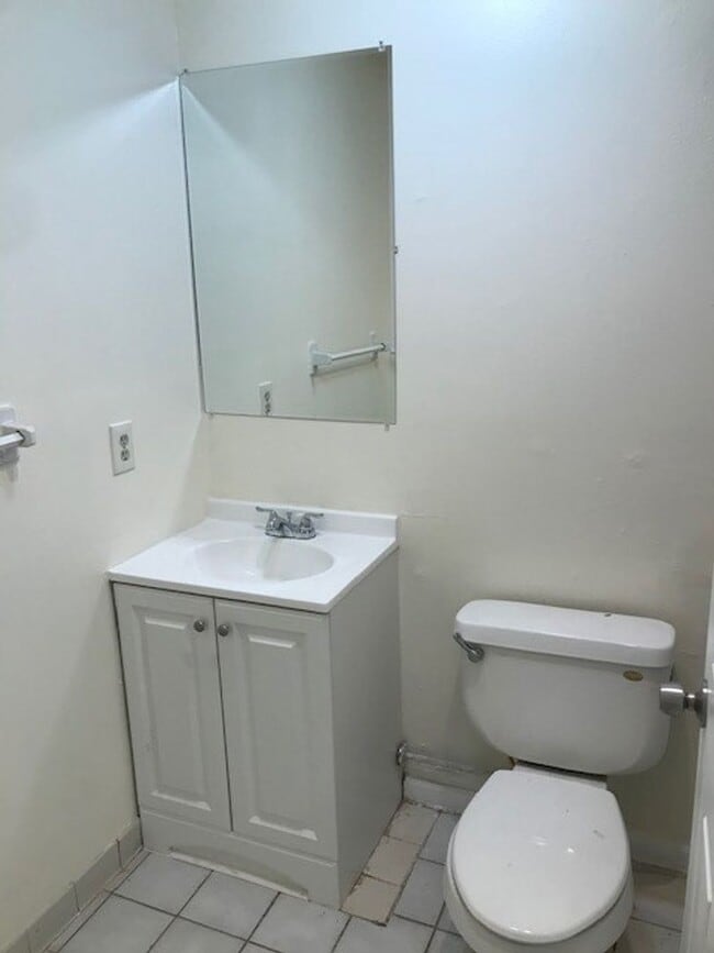 Building Photo - 21726 US-27
