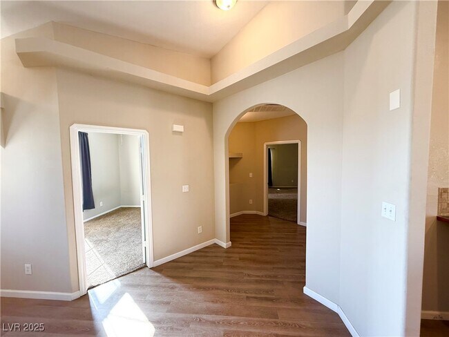 Building Photo - 2370 Deadwood St