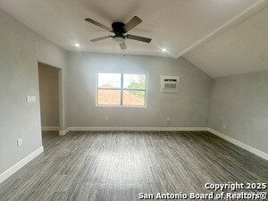 Building Photo - 7550 Oak Chase
