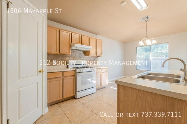 Building Photo - 1506 Mayapple St