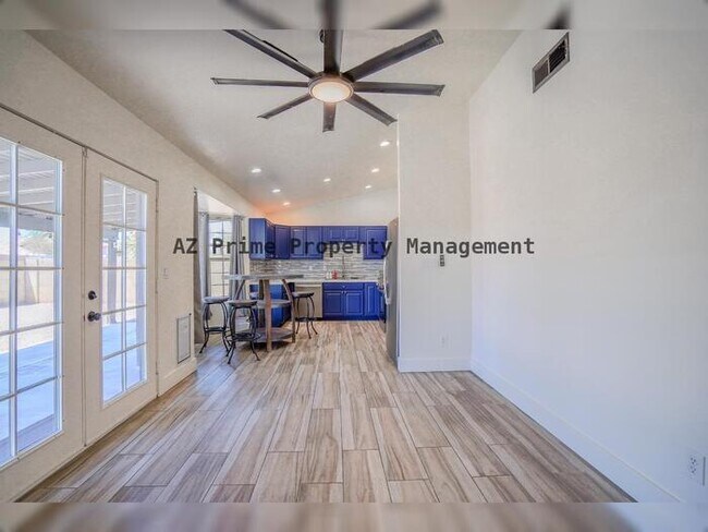 Building Photo - 9054 N 84th Ln