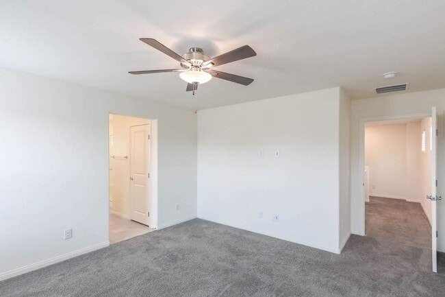 Building Photo - 4 Bed, 2.5 Bath Home In A Gated Community ...
