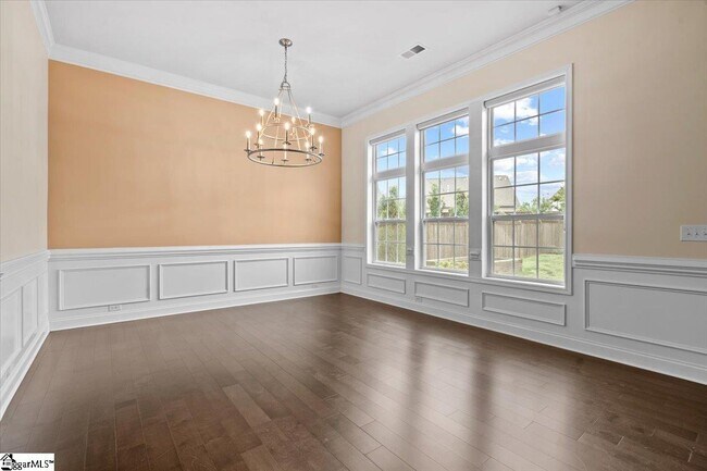 Building Photo - 906 Deephallow Pl