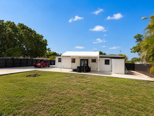 Building Photo - 5350 NW 174th Dr