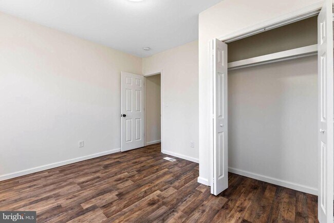 Building Photo - 3324 Edmondson Ave