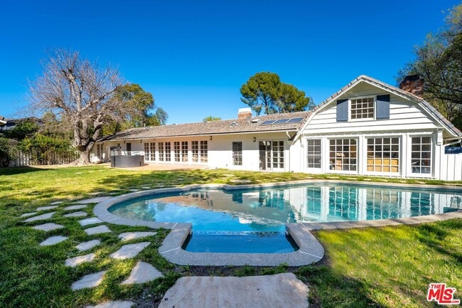 Building Photo - 23628 Long Valley Rd