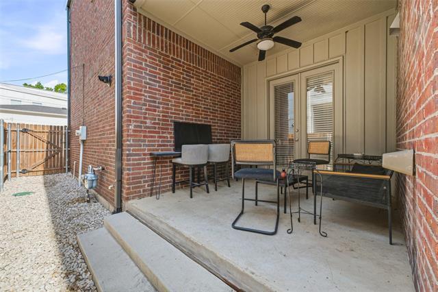 Building Photo - 210 Wimberly St