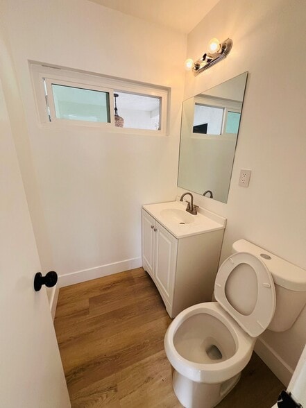 Building Photo - 8561 Marklein Ave