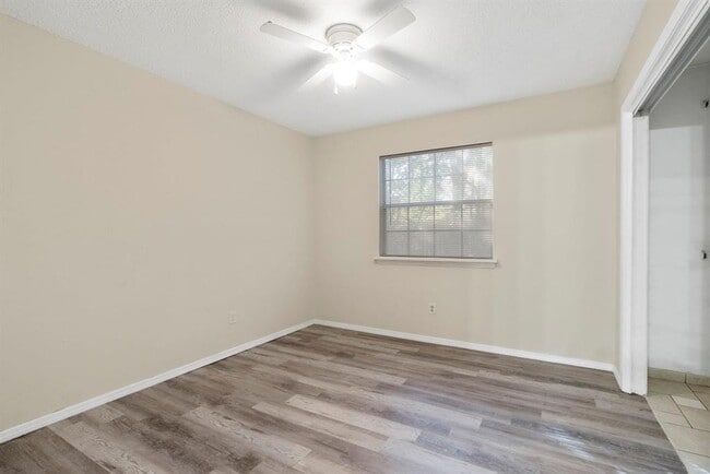 Building Photo - 7703 Peaceful Hill Ln