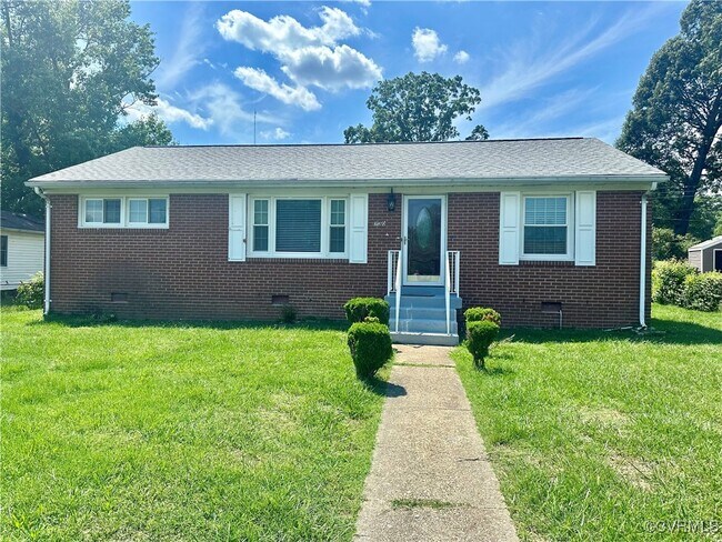 Primary Photo - 730 Erich Rd