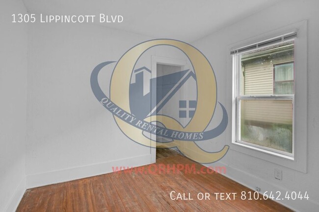 Building Photo - "TWO WEEKS FREE RENT!!!" Large 2 bedroom w...