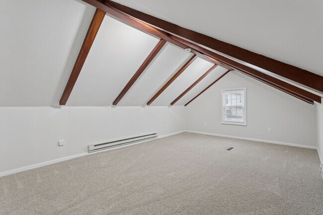 Building Photo - 127 Bell Ave