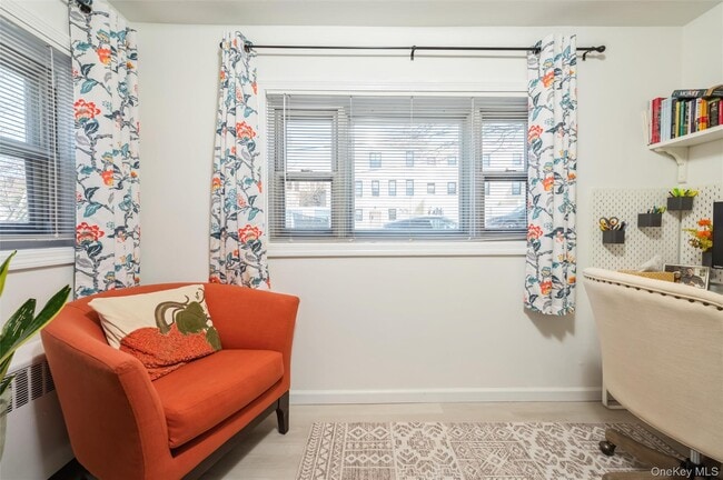 Building Photo - 18 S Washington Ave