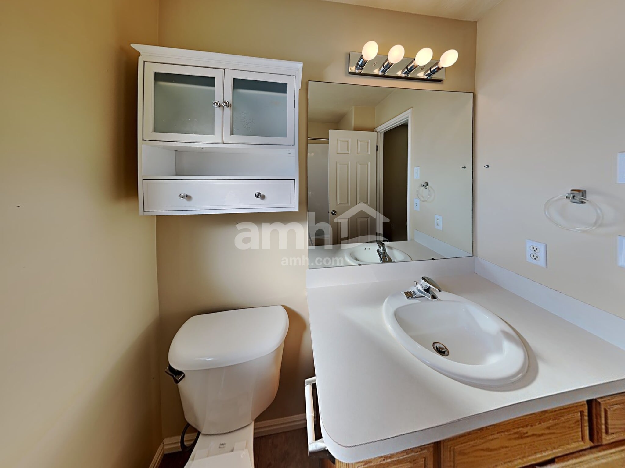 Building Photo - 816 Crimson Ln