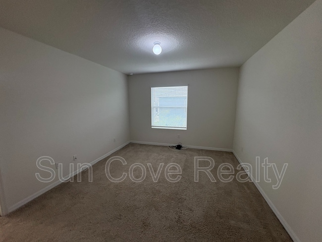 Building Photo - 32997 Kaloko Rd