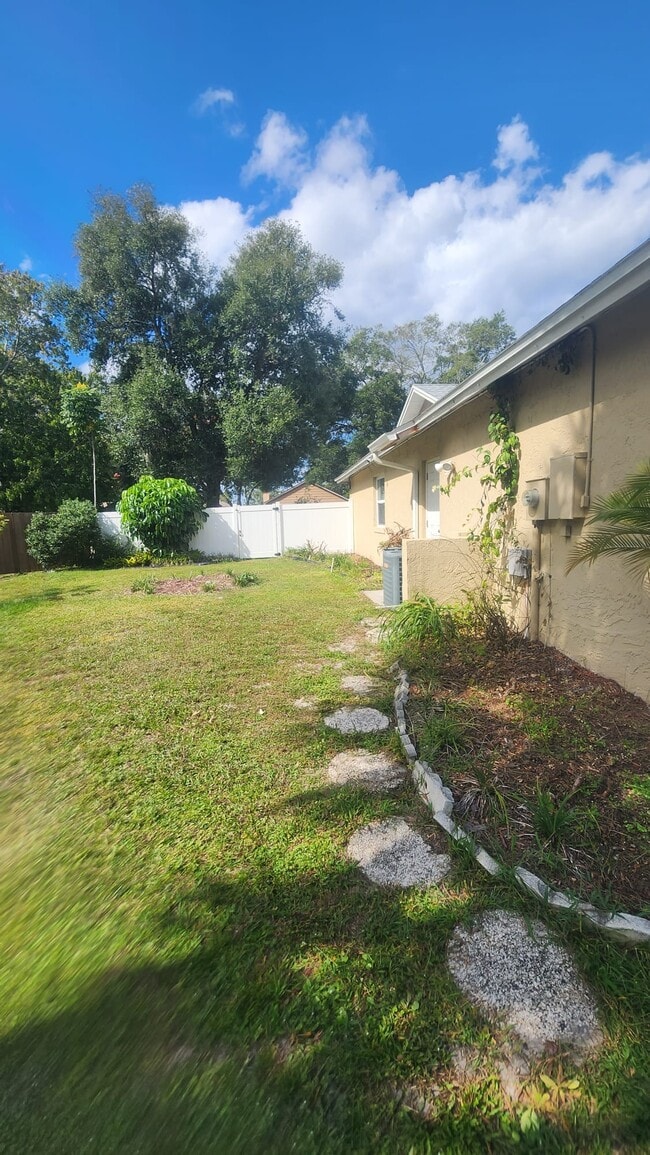 Building Photo - 2905 Autumnwood Trail