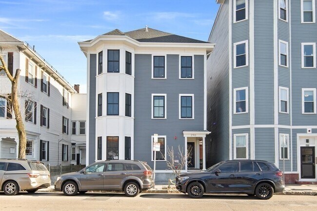 Building Photo - 290 Prospect St