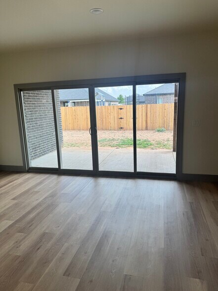 Building Photo - 313 Cowboy Ln