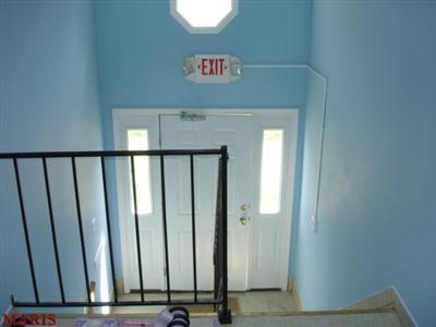 Lobby Photo - 257 Mount Everest St