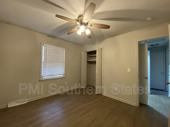 Building Photo - 209 Jonesville Rd