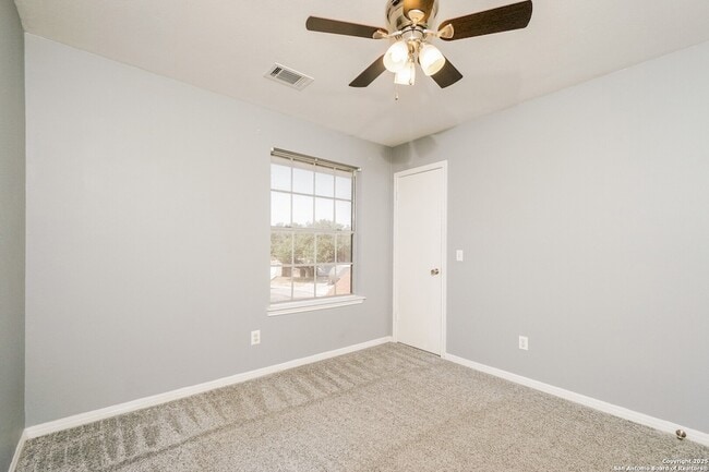 Building Photo - 5806 Elk Lake Dr