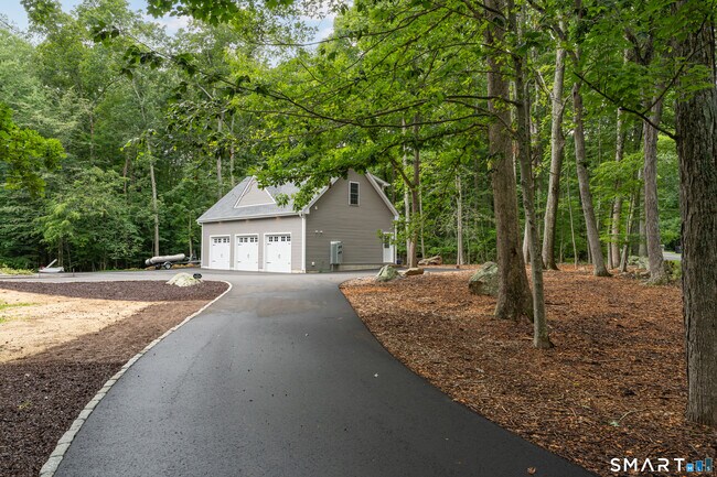 Building Photo - 88 Orcutt Dr
