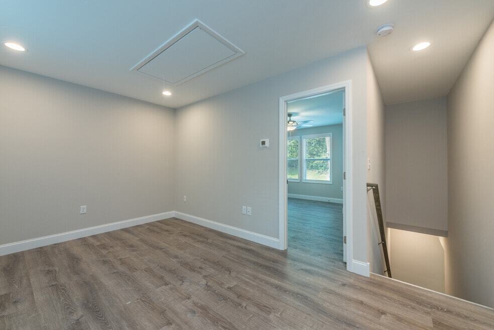 Upstairs den, playroom or office area - 107 Owens Creek Rd