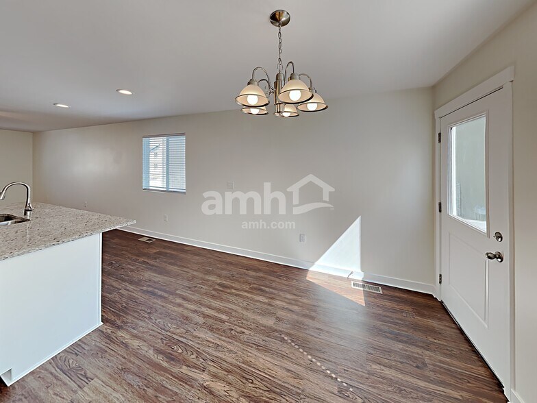 Building Photo - 7893 S Gaea Ct