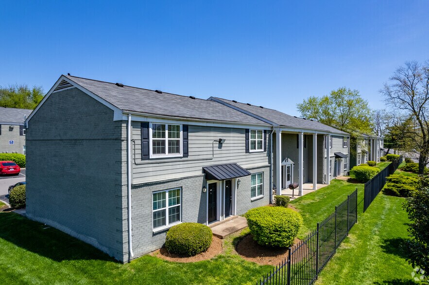 Hickory Chase 600 Heritage Dr Madison TN 37115 Apartment Finder