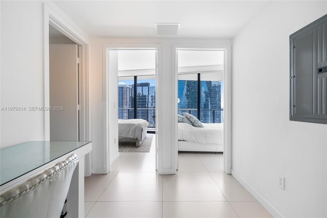 Building Photo - 1300 S Miami Ave