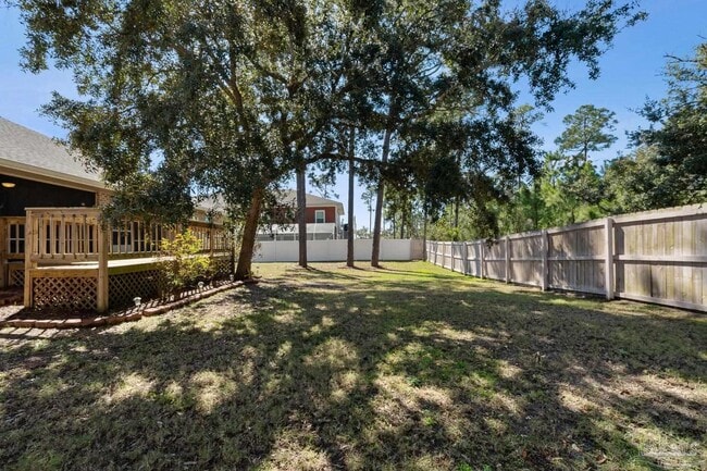 Building Photo - 5810 Red Cedar St
