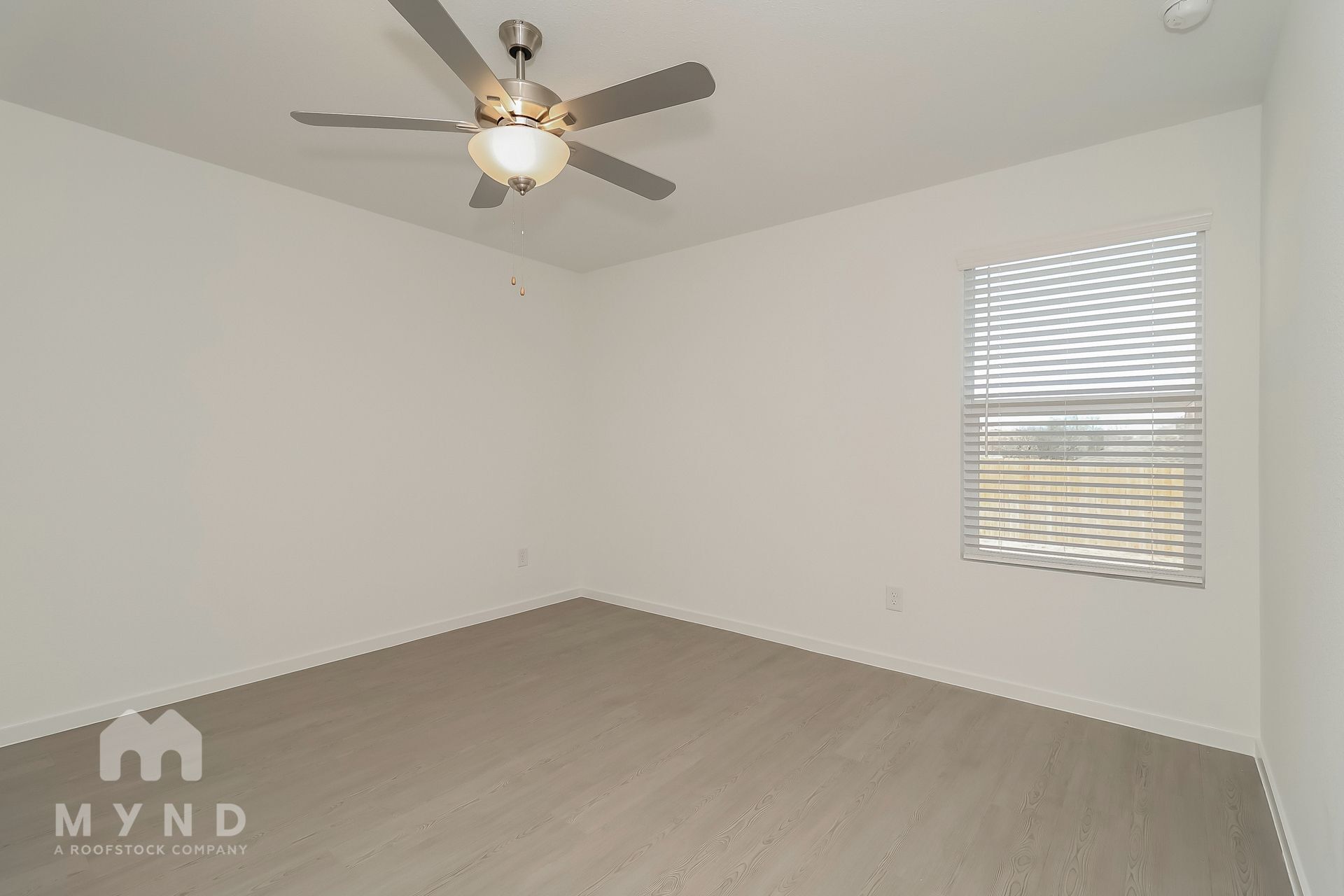 Building Photo - 2753 Ctr Crk Ln