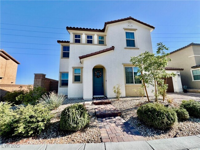 Building Photo - 10261 Western Pine Ave