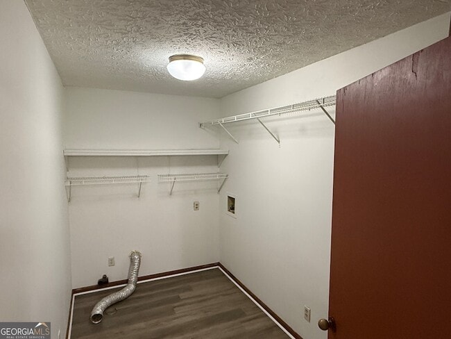 Building Photo - 2451 Nugget Dr SW