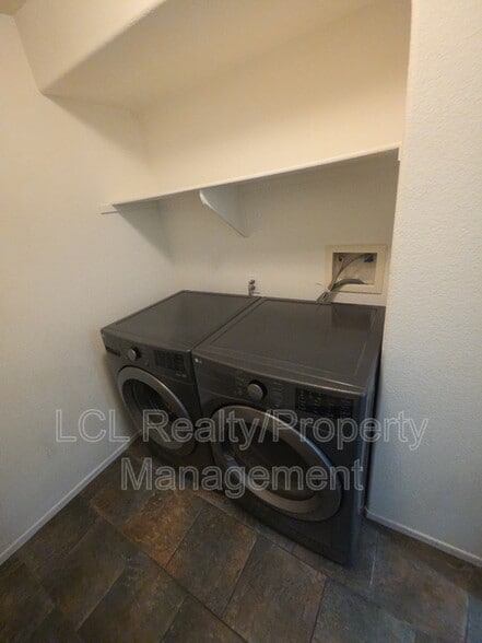 Building Photo - 23114 Teil Glen Rd